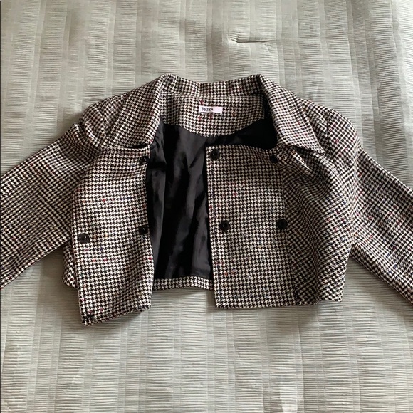 Cropped Tweed Jacket - Picture 2 of 4